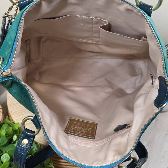 Coach Poppy Patent Leather Large Tote - Picture 11 of 15